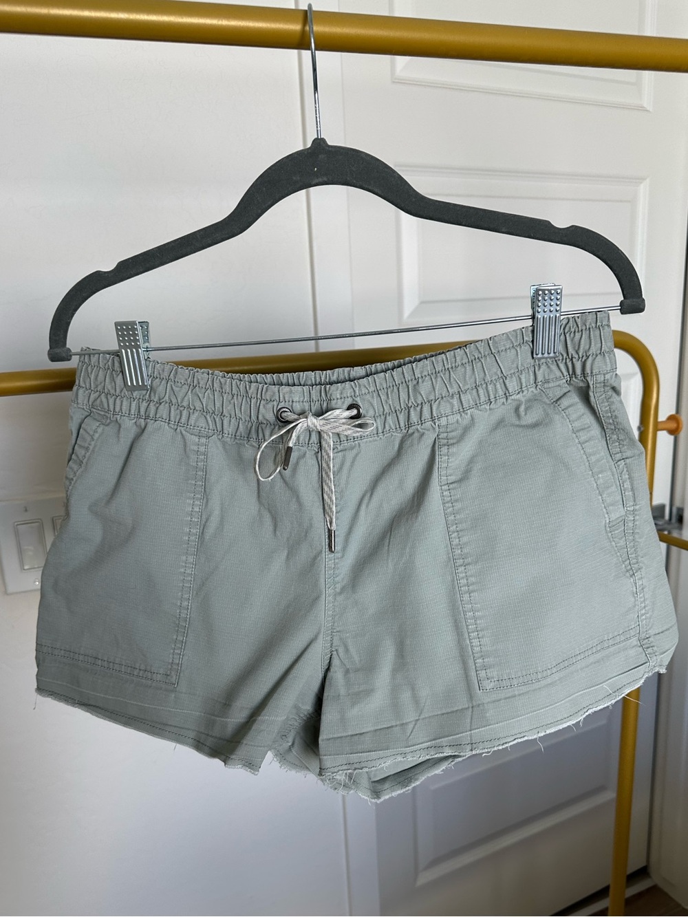 VUORI Ripstop Shorts in green